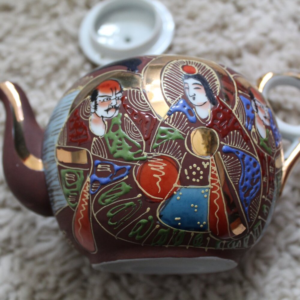 Satsuma Teapot